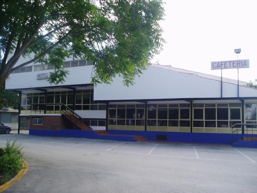 Hotel Manzanares Eksteriør billede
